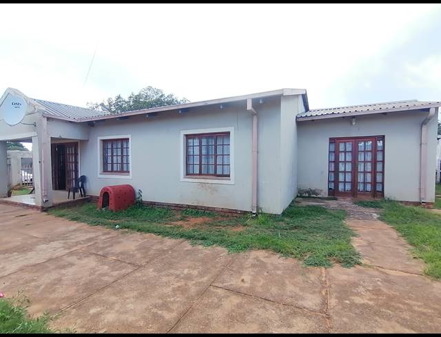 3 BEDROOM FREESTANDING SOLD IN RANDLESPARK